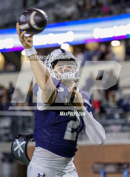 Thumbnail 3 in Seguin @ Walnut Grove (UIL 5A D2 Football Bi-District) photogallery.