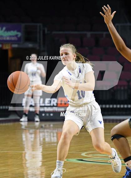 Thumbnail 1 in Canyon Springs vs. Villa Maria Academy (Tarkanian Classic) photogallery.