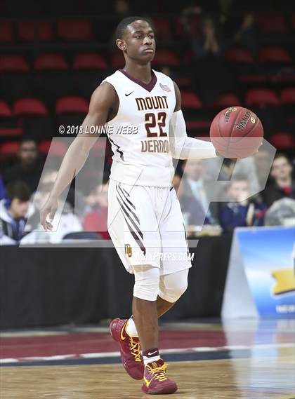 Thumbnail 1 in Mt. Vernon vs. Liverpool (NYSPHSAA Class AA Semifinal) photogallery.