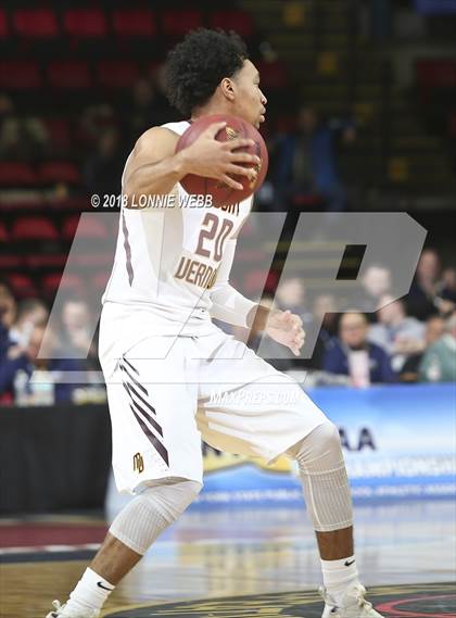 Thumbnail 3 in Mt. Vernon vs. Liverpool (NYSPHSAA Class AA Semifinal) photogallery.