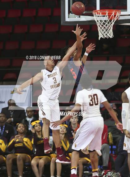 Thumbnail 3 in Mt. Vernon vs. Liverpool (NYSPHSAA Class AA Semifinal) photogallery.