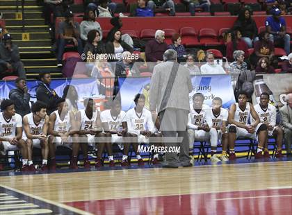 Thumbnail 3 in Mt. Vernon vs. Liverpool (NYSPHSAA Class AA Semifinal) photogallery.
