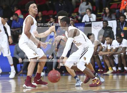 Thumbnail 3 in Mt. Vernon vs. Liverpool (NYSPHSAA Class AA Semifinal) photogallery.