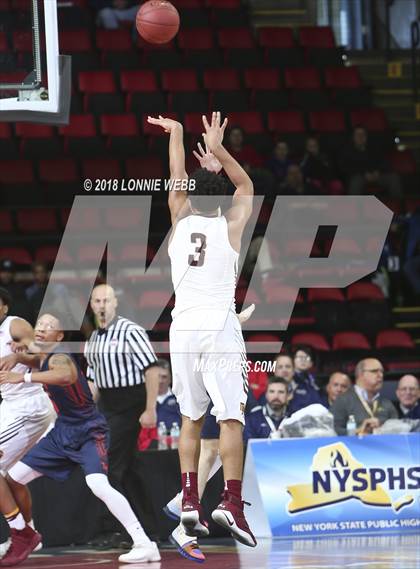 Thumbnail 1 in Mt. Vernon vs. Liverpool (NYSPHSAA Class AA Semifinal) photogallery.