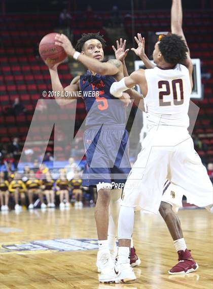 Thumbnail 2 in Mt. Vernon vs. Liverpool (NYSPHSAA Class AA Semifinal) photogallery.