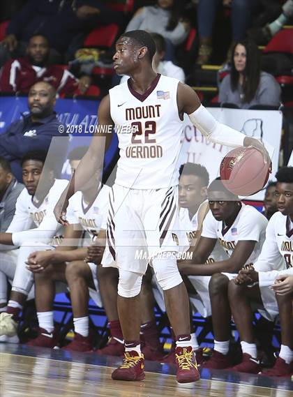 Thumbnail 2 in Mt. Vernon vs. Liverpool (NYSPHSAA Class AA Semifinal) photogallery.
