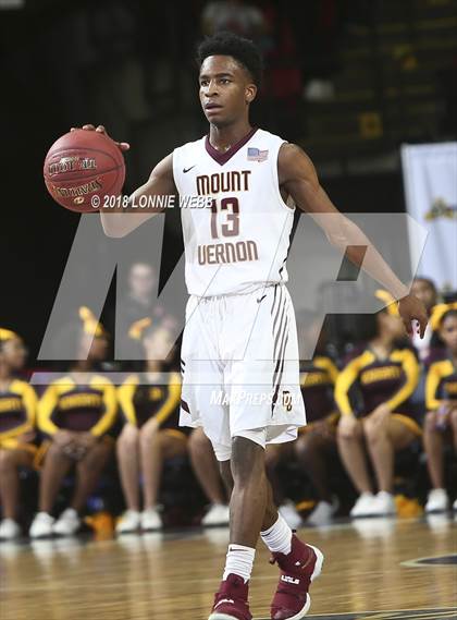 Thumbnail 1 in Mt. Vernon vs. Liverpool (NYSPHSAA Class AA Semifinal) photogallery.