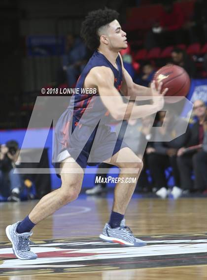 Thumbnail 1 in Mt. Vernon vs. Liverpool (NYSPHSAA Class AA Semifinal) photogallery.
