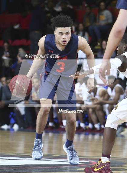 Thumbnail 1 in Mt. Vernon vs. Liverpool (NYSPHSAA Class AA Semifinal) photogallery.