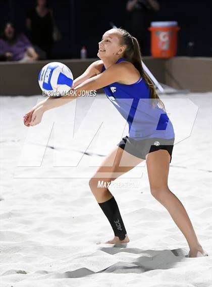 Thumbnail 1 in Mesquite vs. Fountain Hills (AIA D2 Final) photogallery.