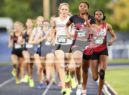 Thumbnail 3 in FHSAA 2A Finals (800 Meter) photogallery.