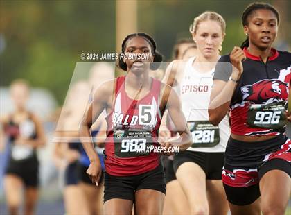 Thumbnail 2 in FHSAA 2A Finals (800 Meter) photogallery.