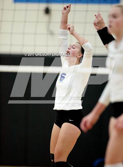 Thumbnail 1 in Amarillo vs Byron Nelson photogallery.