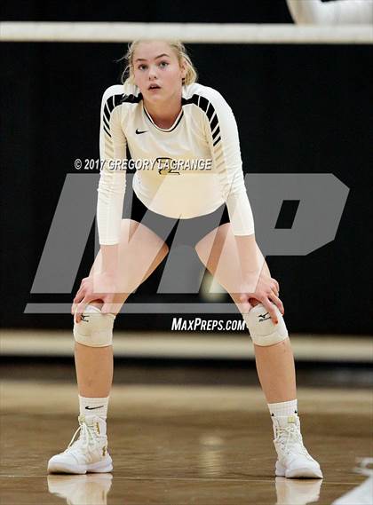 Thumbnail 1 in Amarillo vs Byron Nelson photogallery.