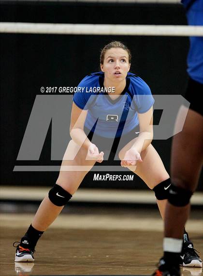 Thumbnail 2 in Amarillo vs Byron Nelson photogallery.