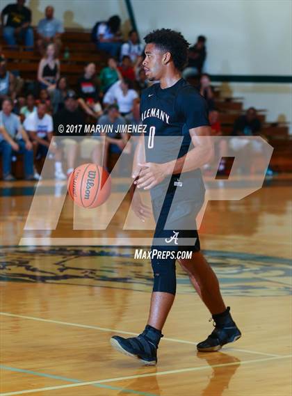 Thumbnail 2 in  East vs West (San Fernando Valley All-Star Game) photogallery.