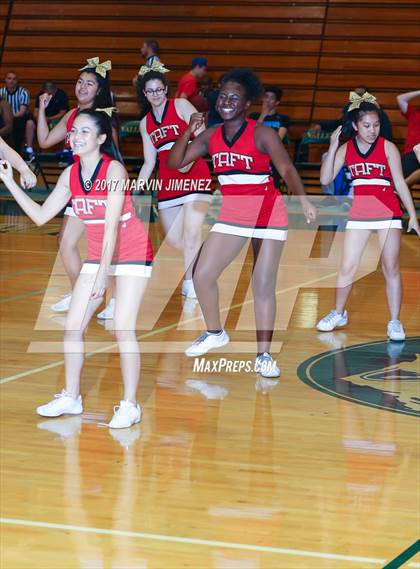 Thumbnail 2 in  East vs West (San Fernando Valley All-Star Game) photogallery.