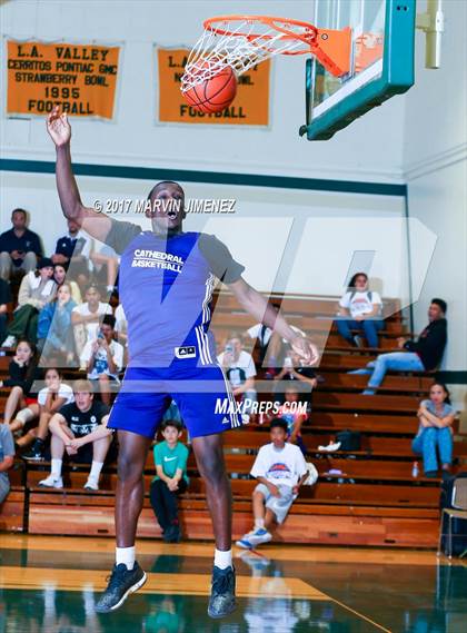 Thumbnail 1 in  East vs West (San Fernando Valley All-Star Game) photogallery.