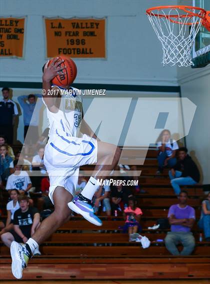 Thumbnail 3 in  East vs West (San Fernando Valley All-Star Game) photogallery.