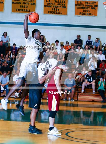 Thumbnail 3 in  East vs West (San Fernando Valley All-Star Game) photogallery.