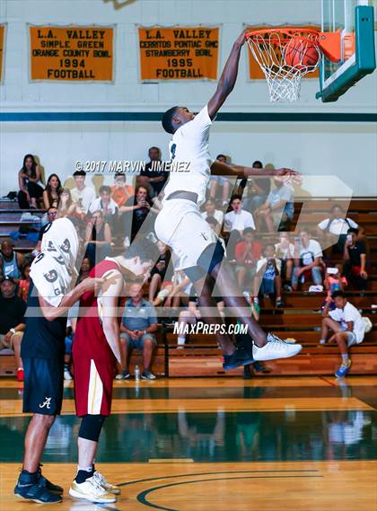 Thumbnail 1 in  East vs West (San Fernando Valley All-Star Game) photogallery.