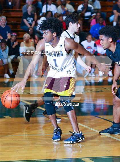 Thumbnail 2 in  East vs West (San Fernando Valley All-Star Game) photogallery.