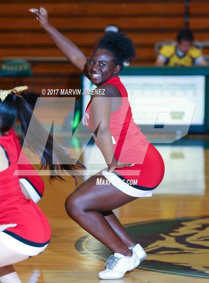 Thumbnail 3 in  East vs West (San Fernando Valley All-Star Game) photogallery.