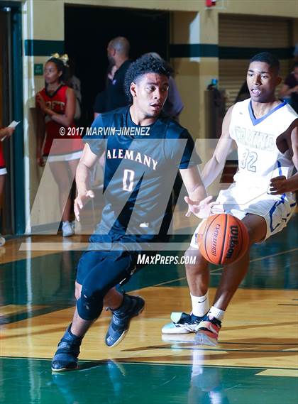 Thumbnail 3 in  East vs West (San Fernando Valley All-Star Game) photogallery.