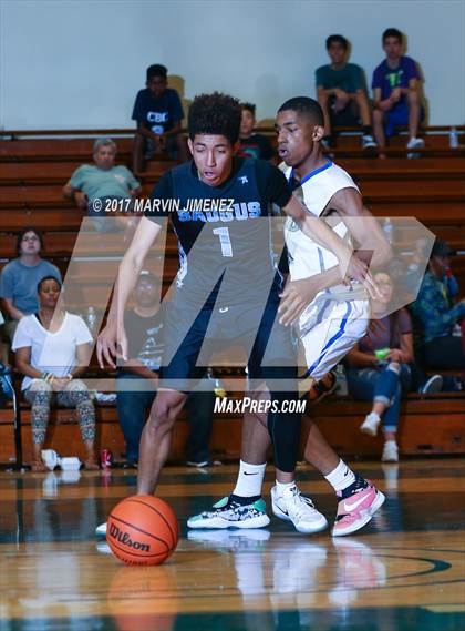 Thumbnail 2 in  East vs West (San Fernando Valley All-Star Game) photogallery.