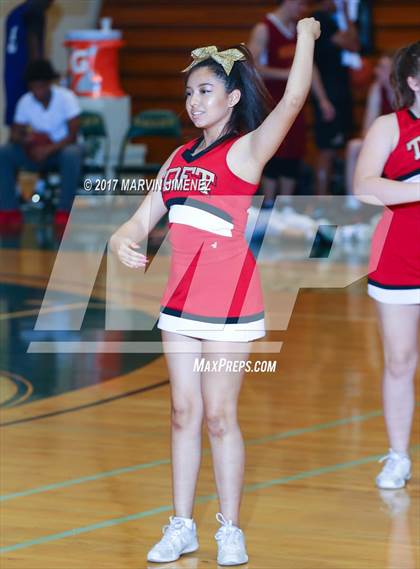 Thumbnail 1 in  East vs West (San Fernando Valley All-Star Game) photogallery.