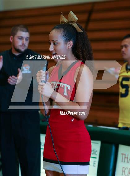 Thumbnail 1 in  East vs West (San Fernando Valley All-Star Game) photogallery.