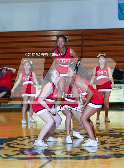 Thumbnail 1 in  East vs West (San Fernando Valley All-Star Game) photogallery.