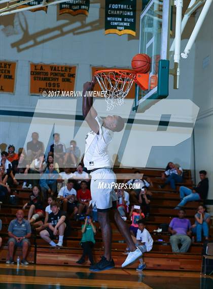 Thumbnail 1 in  East vs West (San Fernando Valley All-Star Game) photogallery.