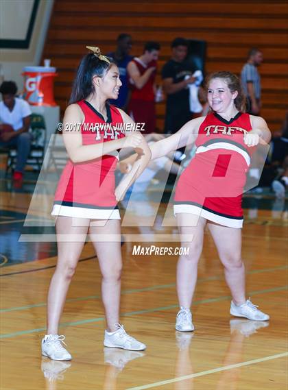 Thumbnail 3 in  East vs West (San Fernando Valley All-Star Game) photogallery.