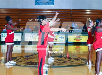 Thumbnail 2 in  East vs West (San Fernando Valley All-Star Game) photogallery.