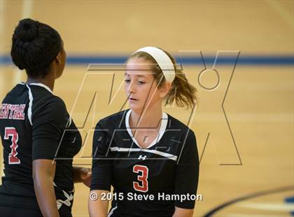 Thumbnail 2 in Kell vs. Forsyth Central photogallery.