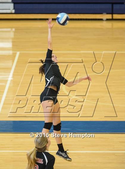 Thumbnail 3 in Kell vs. Forsyth Central photogallery.