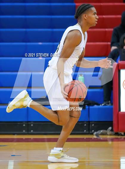 Thumbnail 1 in Chaparral vs Broken Arrow photogallery.