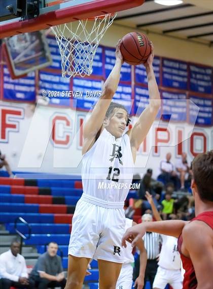 Thumbnail 3 in Chaparral vs Broken Arrow photogallery.