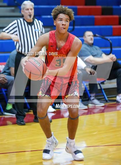 Thumbnail 2 in Chaparral vs Broken Arrow photogallery.