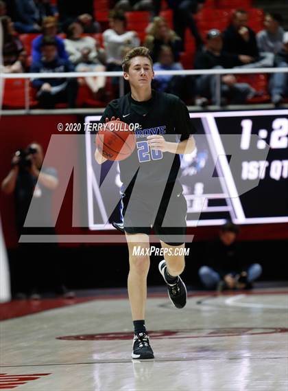 Thumbnail 2 in Pleasant Grove vs. Layton (UHSAA 6A Quarterfinal) photogallery.