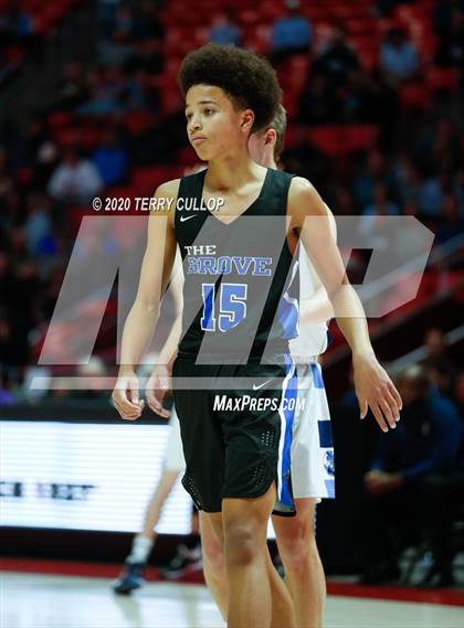 Thumbnail 2 in Pleasant Grove vs. Layton (UHSAA 6A Quarterfinal) photogallery.