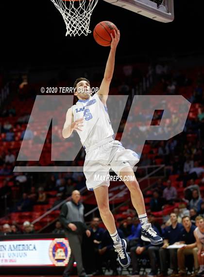 Thumbnail 2 in Pleasant Grove vs. Layton (UHSAA 6A Quarterfinal) photogallery.