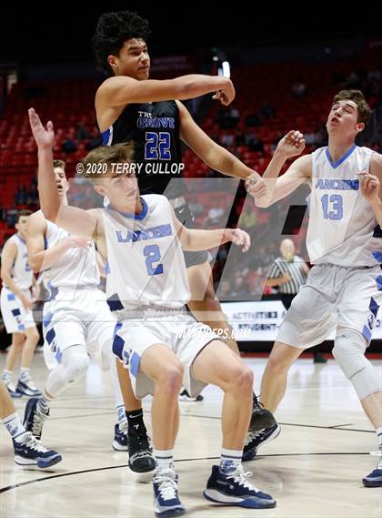 Thumbnail 3 in Pleasant Grove vs. Layton (UHSAA 6A Quarterfinal) photogallery.