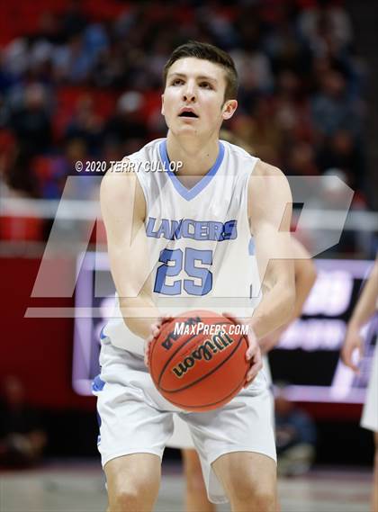 Thumbnail 3 in Pleasant Grove vs. Layton (UHSAA 6A Quarterfinal) photogallery.