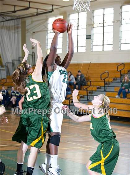 Thumbnail 1 in Royal vs. Pacifica (Santa Barbara Tournament of Champions) photogallery.