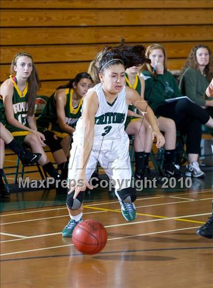 Thumbnail 3 in Royal vs. Pacifica (Santa Barbara Tournament of Champions) photogallery.