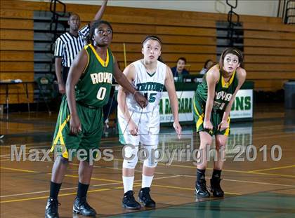Thumbnail 1 in Royal vs. Pacifica (Santa Barbara Tournament of Champions) photogallery.