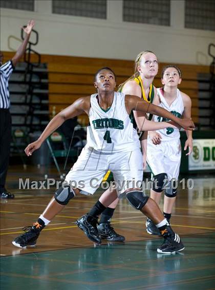 Thumbnail 3 in Royal vs. Pacifica (Santa Barbara Tournament of Champions) photogallery.
