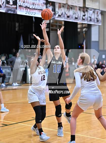 Thumbnail 1 in Davenport Vs Yoakum (Marion Basketball Tournament) photogallery.